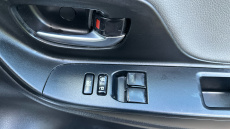 Toyota Yaris 1.5 VVT-i Icon 5dr Petrol Hatchback